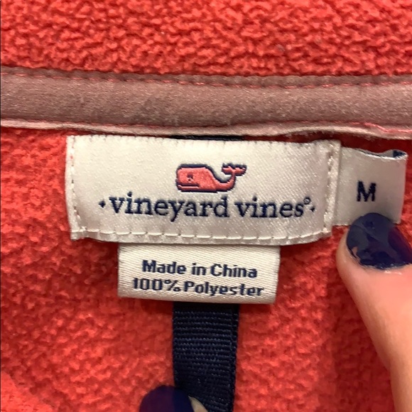 Vineyard vines 1/4 zip up - Picture 2 of 3